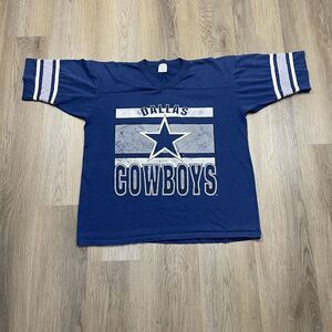 Dallas Cowboys Shirt Mens Blue NFL Football Number 8 V Neck Stripes T-Shirt